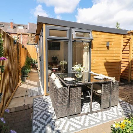 Garden Suite Dronfield Exterior foto