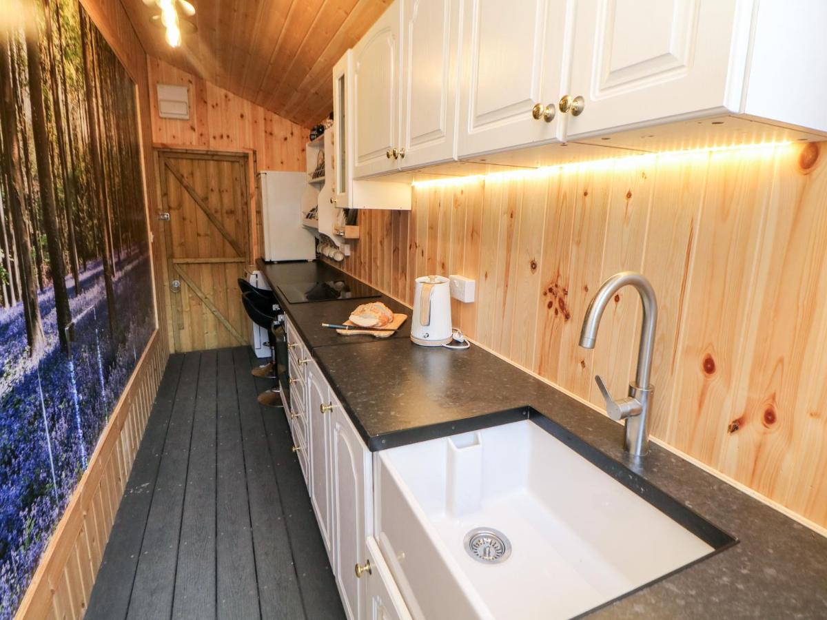 Garden Suite Dronfield Exterior foto